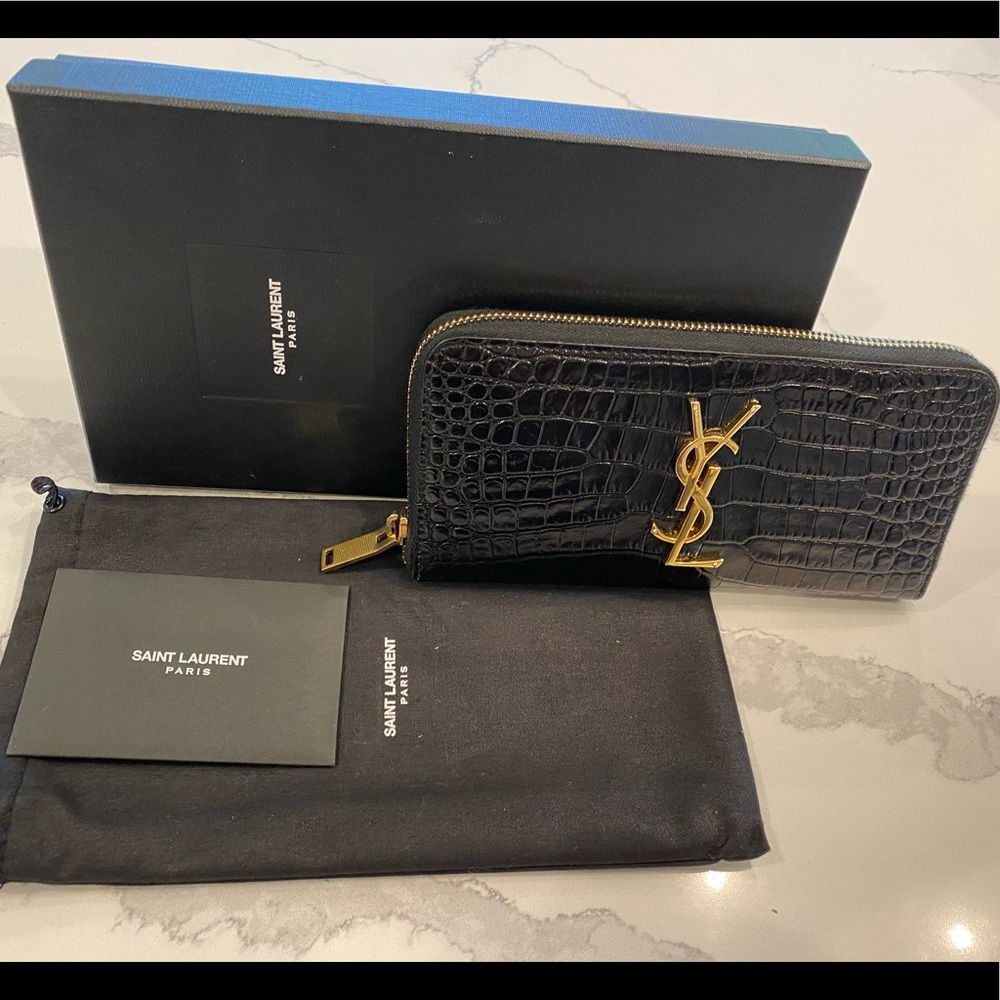 Yves Saint Laurent Large zip around wallet